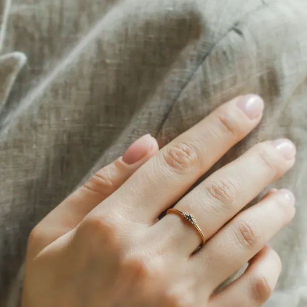 Minimalist sapphire and diamond ring SABINE Image