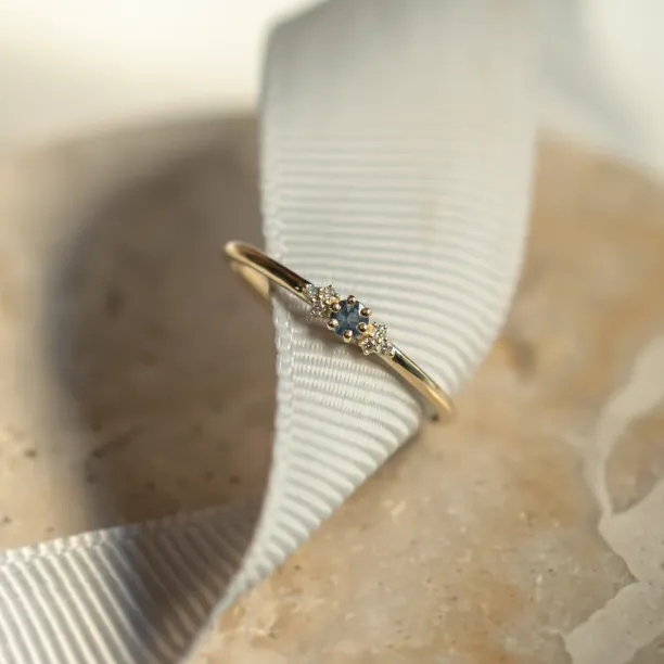 Minimalist sapphire and diamond ring SABINE Image