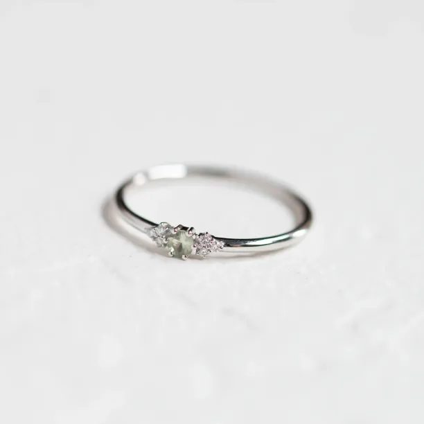 Minimalist sapphire and diamond ring SABINE Image