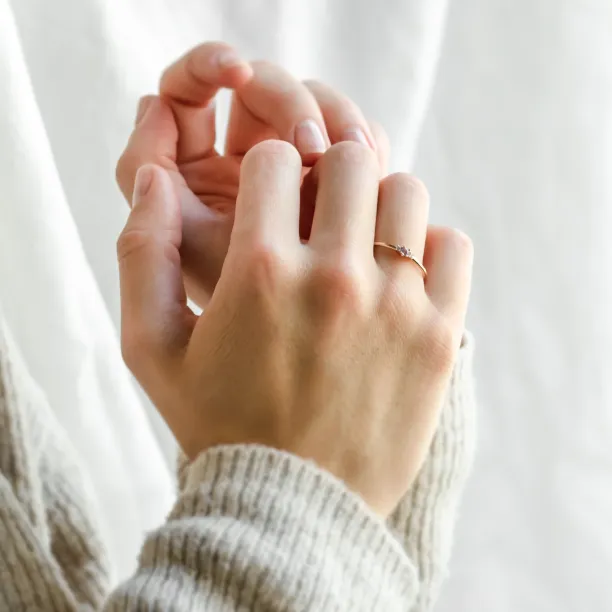 Minimalist pink sapphire and diamond ring LETIZIA Image