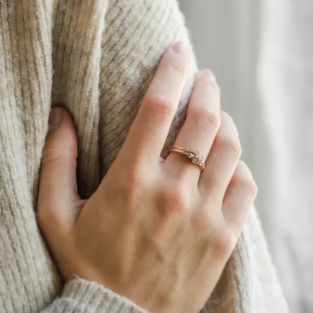 Curved diamond ring KALIA Image