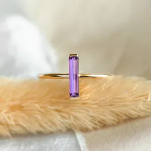 Minimalist amethyst ring NYX Thumbnail