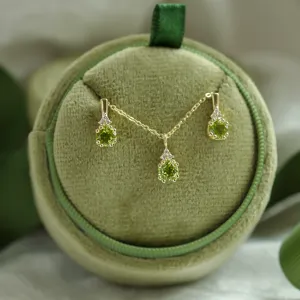 Set of jewellery with peridot and diamonds VERDA Thumbnail
