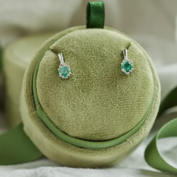 Gold emearld and diamond earrings LENNY Image