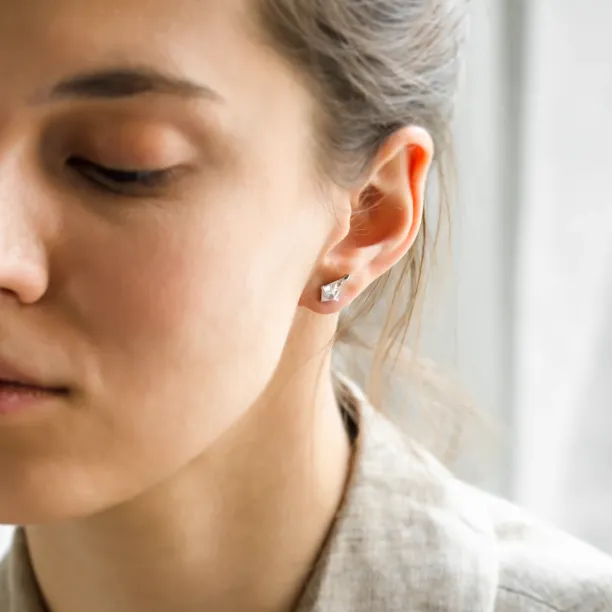 Gold kite moissanite earrings DANE Image