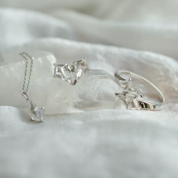 Gold kite moissanite earrings DANE Image