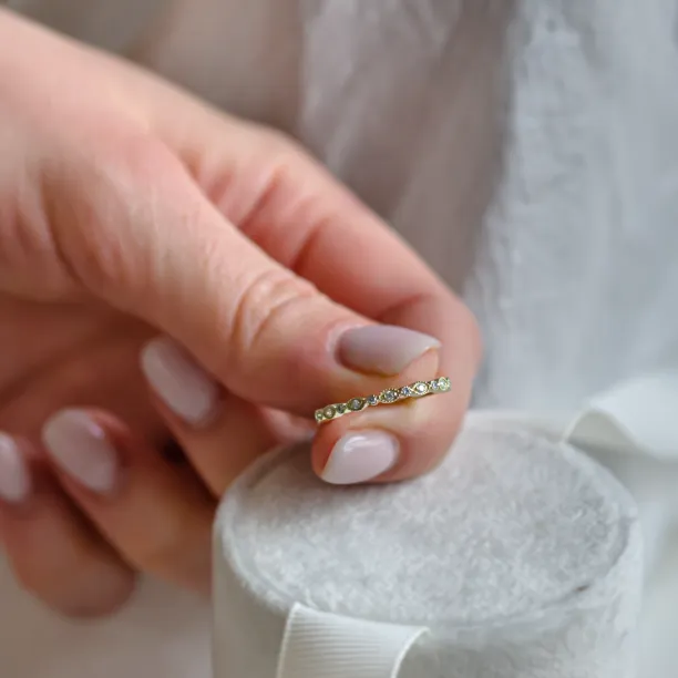 Vintage eternity ring with lab-grown diamonds RIGA Image