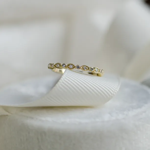 Vintage eternity ring with lab-grown diamonds RIGA Image