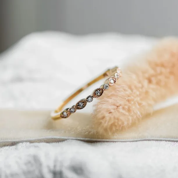 Vintage eternity ring with lab-grown diamonds RIGA Image