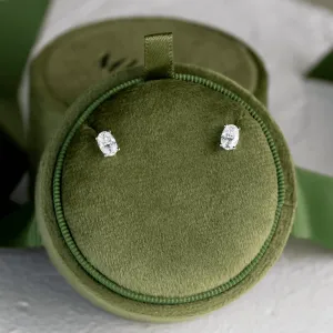 Gold minimalist earrings with oval lab-grown diamonds CARO Thumbnail