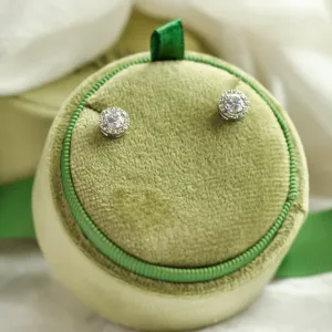 Classical gold stud earring with lab created diamonds NINO Thumbnail