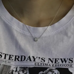 Golden amulet-pendant with lab-grown diamonds ASYL Thumbnail