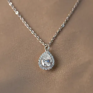 Gold halo pendant with lab-grown diamonds GLORIA Thumbnail