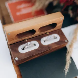 Gold lab-grown diamond engagement ring REIK Thumbnail