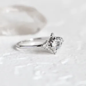 Romantic engagement ring with lab-grown diamonds POMPI Thumbnail