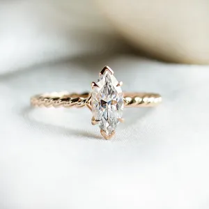 Gold twisted rope ring DAHLIA