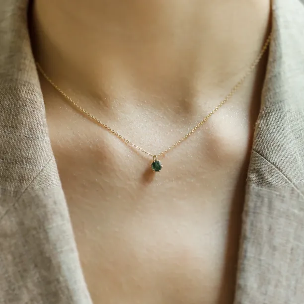 Gold pendant with moss agate MEDA Image