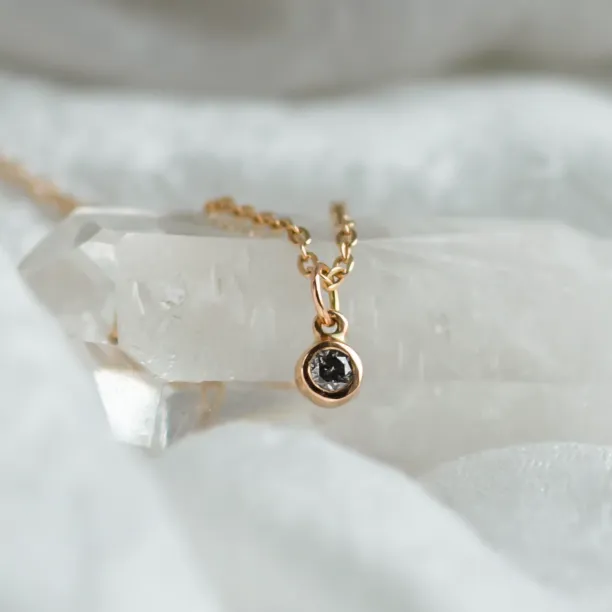 Gold pendant with bezel salt and pepper diamond SAND Image