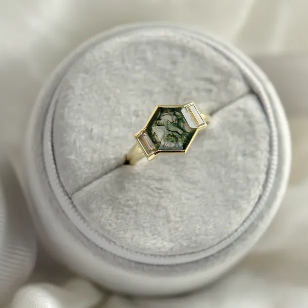 Original ring with moss agate and moissanites CALEN Image