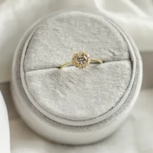 Romantic halo moissanite engagement ring ÉDITH Thumbnail