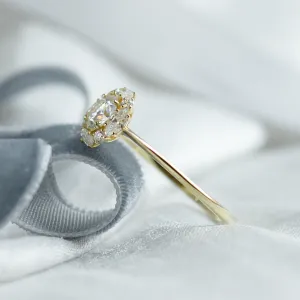 Romantic halo moissanite engagement ring ÉDITH Thumbnail