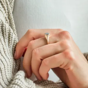 Original east west ring with trendy solid bezel and hexagonal moss agate SEI Thumbnail