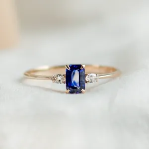 Elegant emerald sapphire and pear diamond ring LEILANI Thumbnail