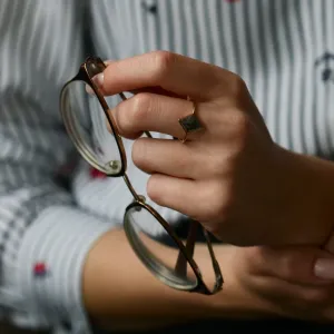 Unique engagement ring with salt and pepper diamond ERISIA Thumbnail