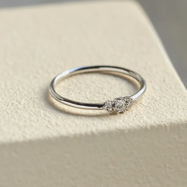 Minimalist engagement ring with diamonds JUDY Image