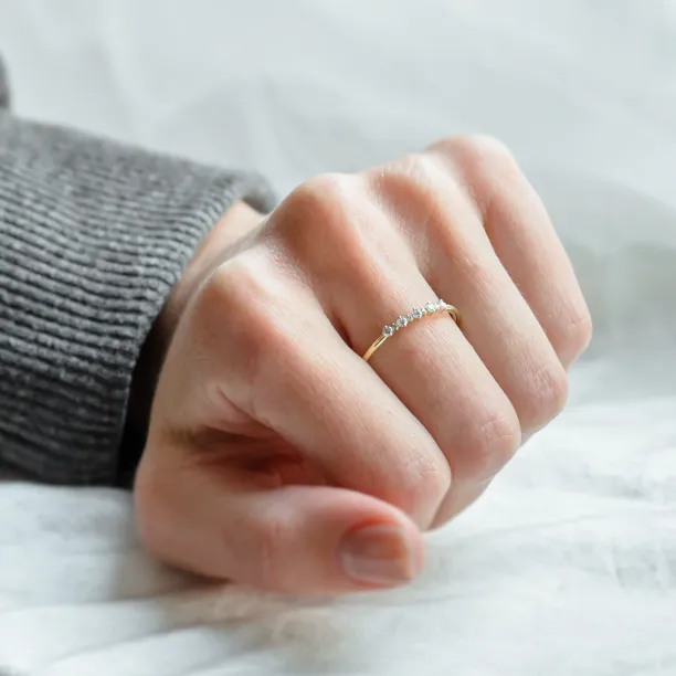 Minimalist ring with diamonds DIADEM Image