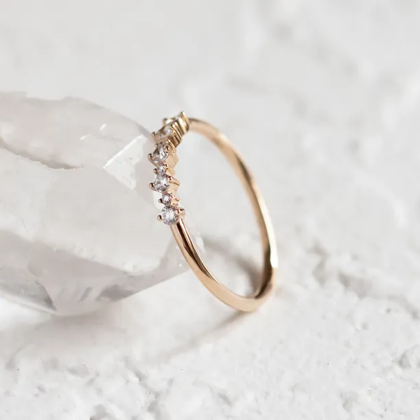 Minimalist ring with diamonds DIADEM Image