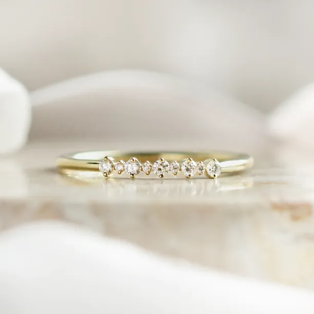 Minimalist ring with diamonds DIADEM Image