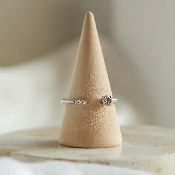 Open ring with salt and pepper diamond and classic diamonds BRAIDY Image