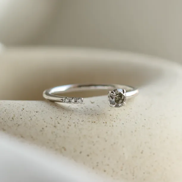 Open ring with salt and pepper diamond and classic diamonds BRAIDY Image