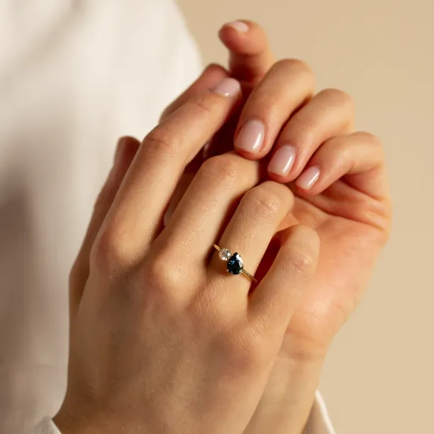 Toi et Moi engagement ring with blue pear sapphire and round diamond COUPLE Image