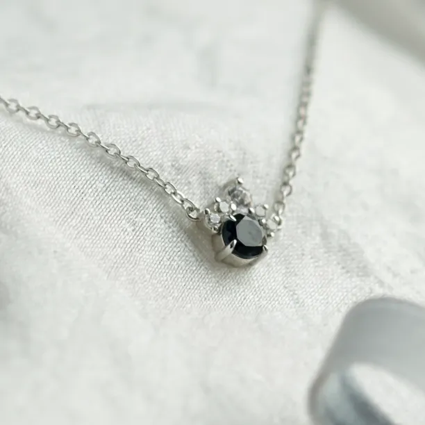 Gold necklace with london blue topaz and diamonds LAM Image