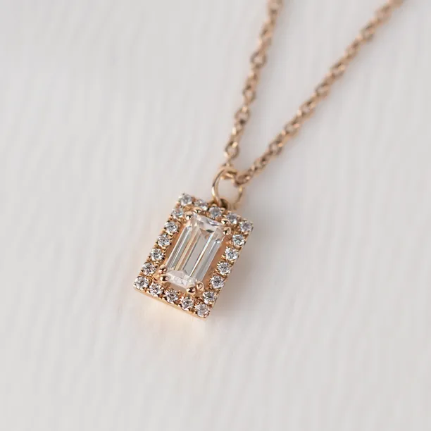 Gold necklace with moissanites GRACE Image
