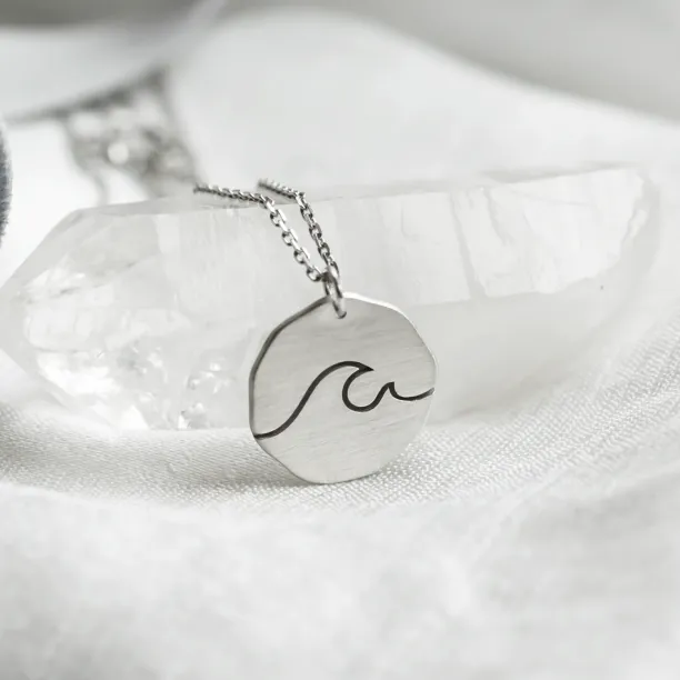 Matte gold necklace with wave ATLANTIC Image