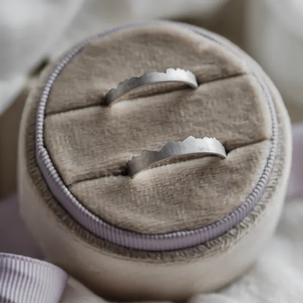 Unusual wedding rings with mountain motive PEAK Image