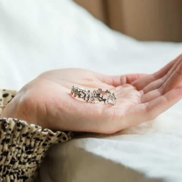 Avant-garde wedding rings with organic elements NALANI Image