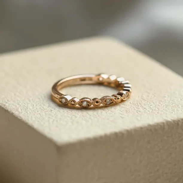 Elegant ring with diamonds in half eternity design and in vintage style CHRISTINA Image