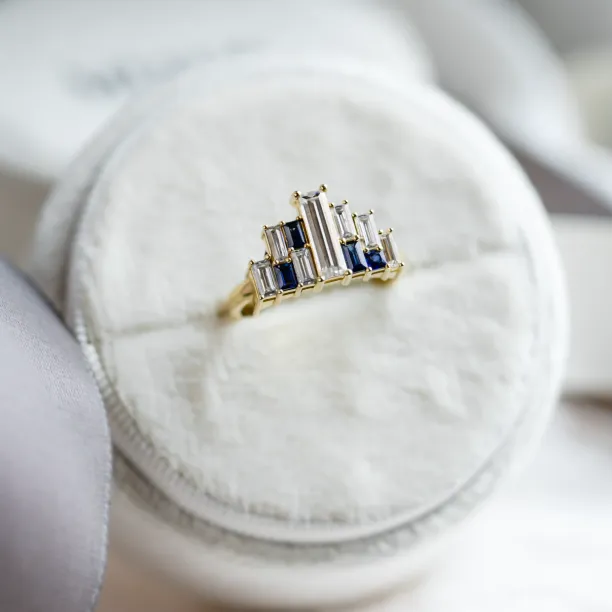 Avant-garde ring with moissanites and sapphires in baguette shape BETH Image