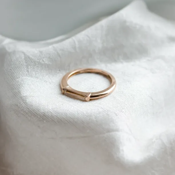 Gold ring with baguette moissanite in art deco style LIA Image