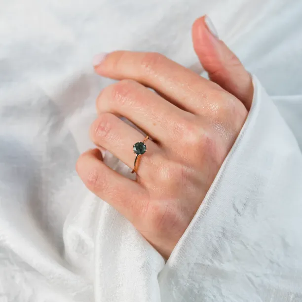 Unusual engagement ring with moss agate and organic bezel AVERIL Image
