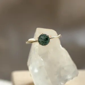 Unusual engagement ring with moss agate and organic bezel AVERIL Thumbnail