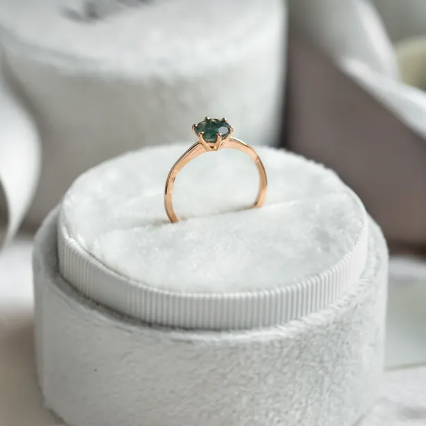 Unusual engagement ring with moss agate and organic bezel AVERIL Image