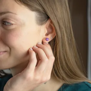 Simple gold earrings with amethysts PURPURA