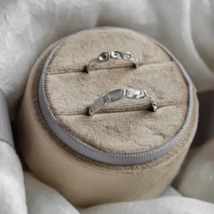 Unusual wedding rings with organic structure LISA Thumbnail