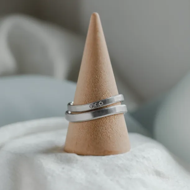 Elegant wedding rings with matte surface and diamonds MATTY Image