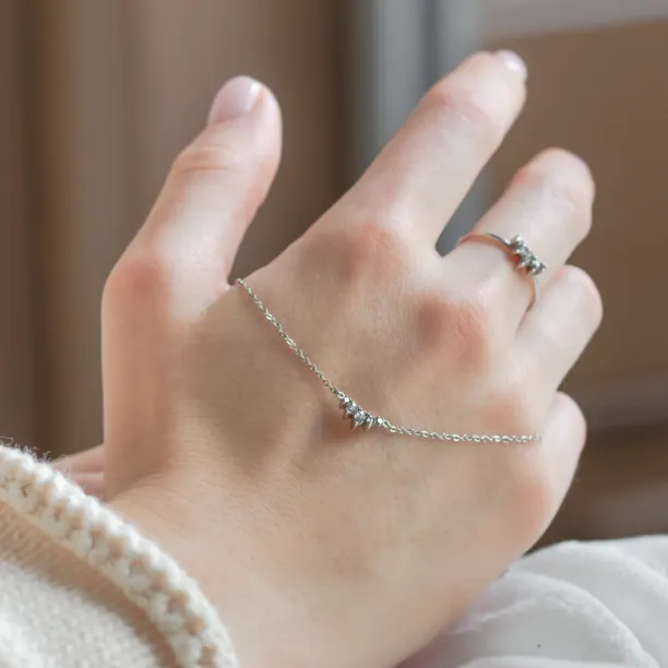 Collection of cluster jewelry with salt and pepper diamonds MABEL Image